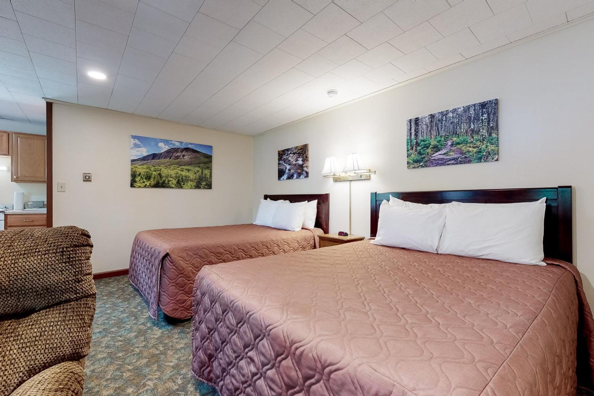Riverbank Motel And Cabins Managed By Vacasa Lincoln Quarto foto